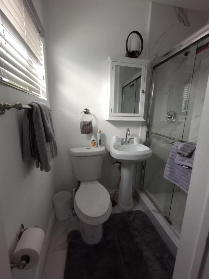Cheerful 3-Bedroom Home /Ac+ Free Parking North Miami Beach Zewnętrze zdjęcie